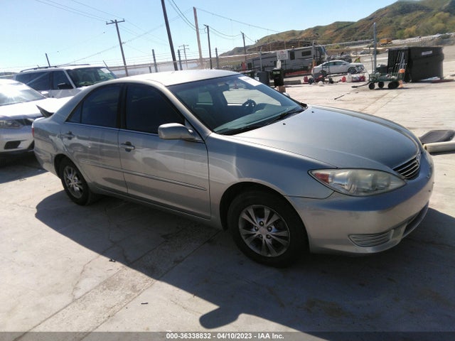 2005 TOYOTA CAMRY LE/XLE VIN: 4T1BF32K75U609380