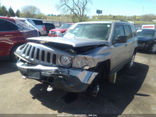 1C4NJRFB0GD657058 Jeep Patriot Latitude
