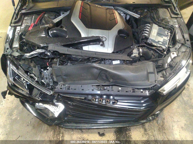WAUB4AF46JA233208 Audi S4 Premium Plus