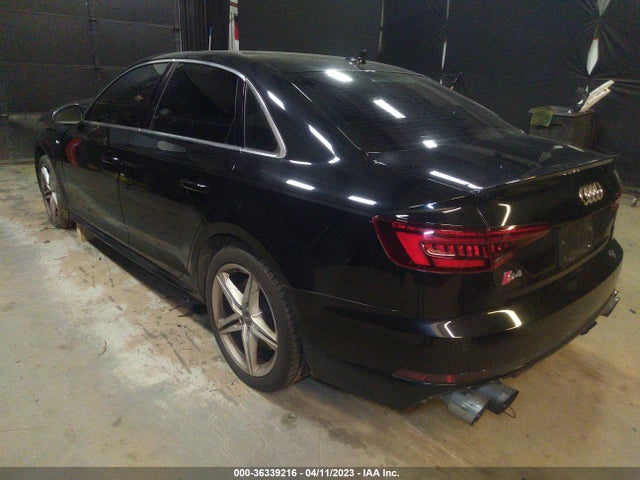 WAUB4AF46JA233208 Audi S4 Premium Plus