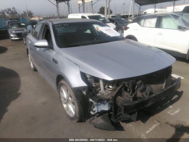 5XXGT4L37HG171602 auction archive image