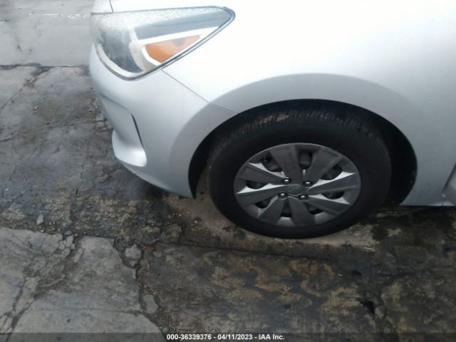 3KPA25AD7LE329237 KIA Rio 5-door S