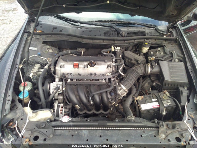 2011 HONDA ACCORD SDN LX VIN: 1HGCP2F33BA122520