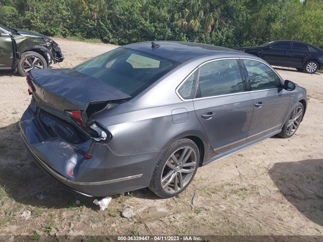 1VWDT7A3XHC060627 Volkswagen Passat R-line W/comfort Pkg