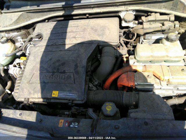 KNDCC3LC1J5150070 KIA NIRO EX