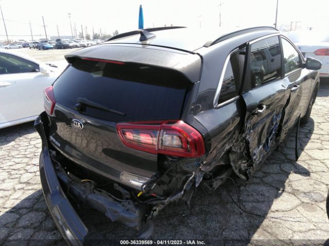 KNDCC3LC1J5150070 KIA NIRO EX