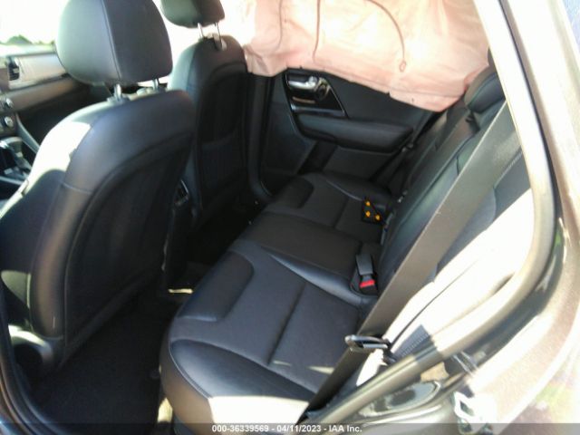 KNDCC3LC1J5150070 KIA NIRO EX