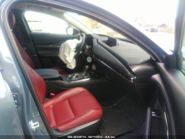 3MVDMBCL7NM448648 Mazda Cx-30 Carbon Edition