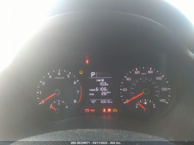 3KPA25AD4ME395052 KIA Rio 5-door S