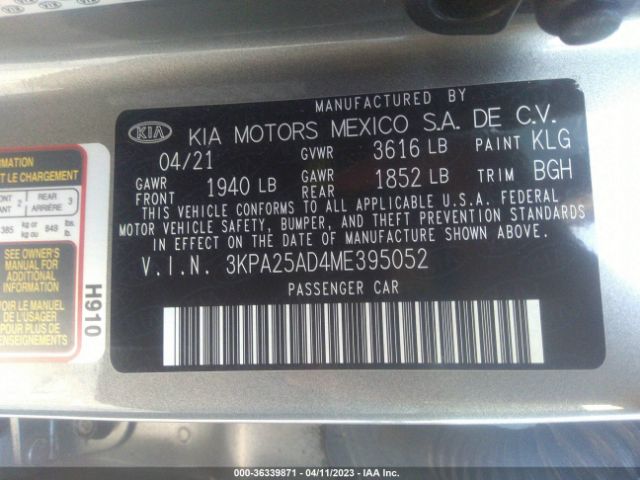 3KPA25AD4ME395052 KIA Rio 5-door S