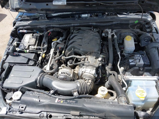1C4HJWDG6HL718463 Jeep Wrangler Unlimited Sport
