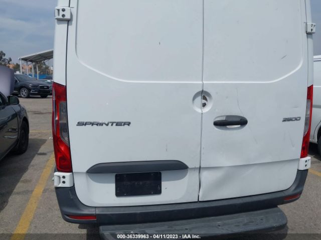 WD3PF0CD7KP039751 Mercedes-Benz SPRINTER CARGO VAN