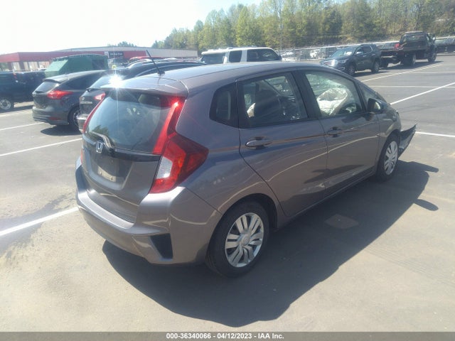 Honda FIT LX 2015 3HGGK5H54FM769680 Image 4