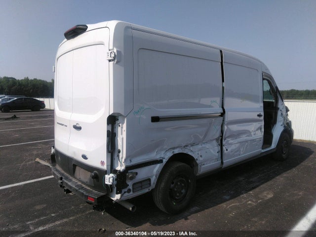 1FTBR1C80NKA33369 Ford TRANSIT CARGO VAN