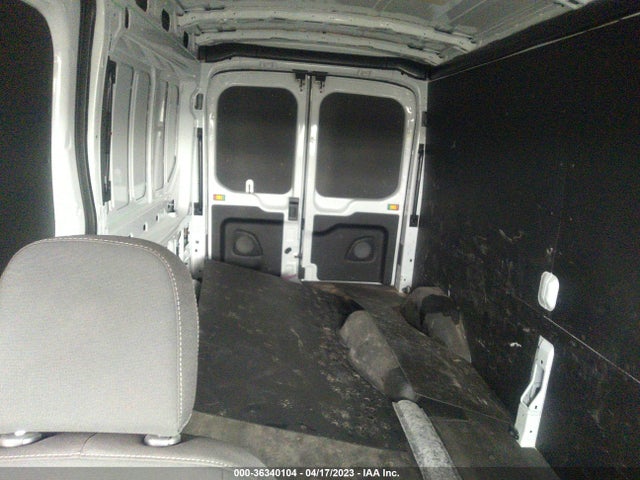 1FTBR1C80NKA33369 Ford TRANSIT CARGO VAN