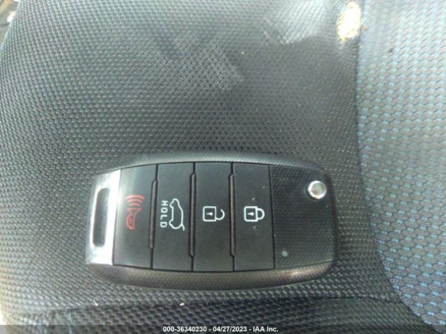 KNDPBCAC9G7864162 KIA Sportage Lx