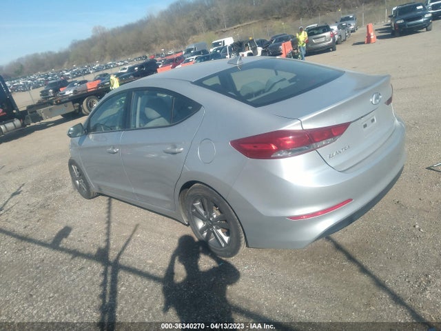 Hyundai ELANTRA SE 2017 5NPD84LF2HH162129 Image 4