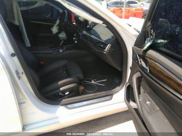 WBAJA5C35HG894713 BMW 5 Series 530i