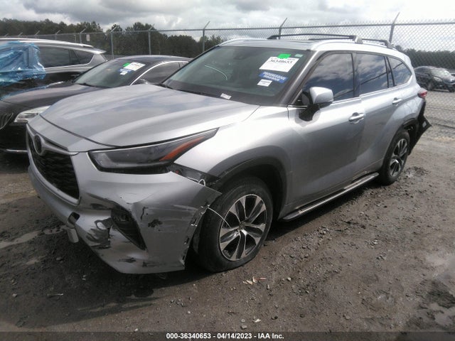 2021 TOYOTA HIGHLANDER XLE VIN: 5TDGZRAH4MS063411