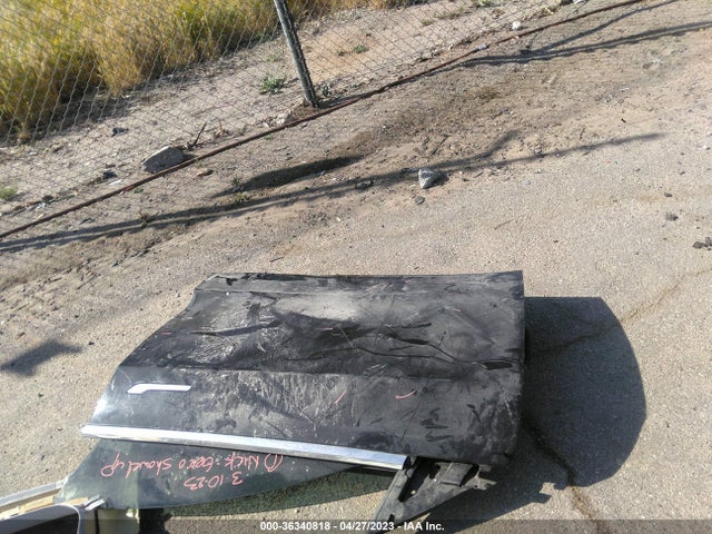 Tesla Model 3 Long Range 2018 5YJ3E1EB1JF076926 Image 4