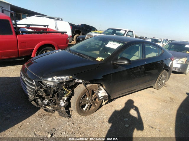 Hyundai Elantra Value Edition 2017 5NPD84LF0HH180967 Image 2