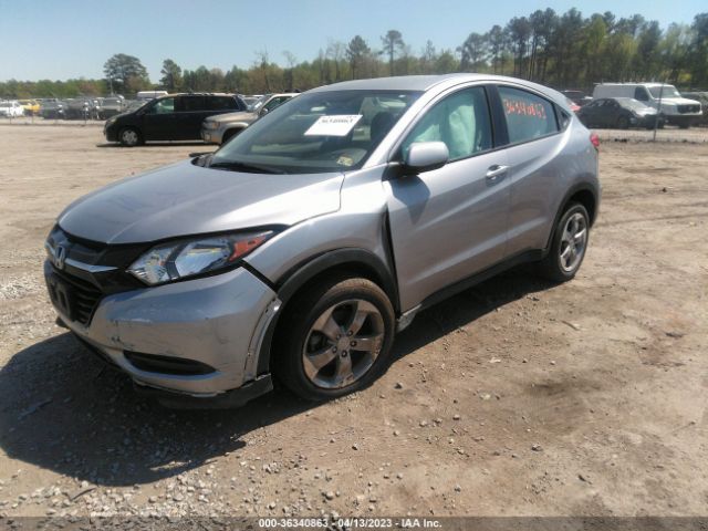 3CZRU6H36JG704594 Honda HR-V LX