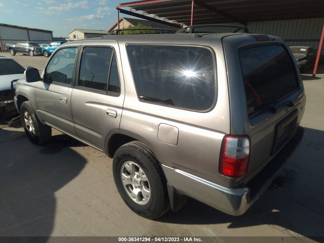 2001 TOYOTA 4RUNNER SR5 VIN: JT3GN86R110194824