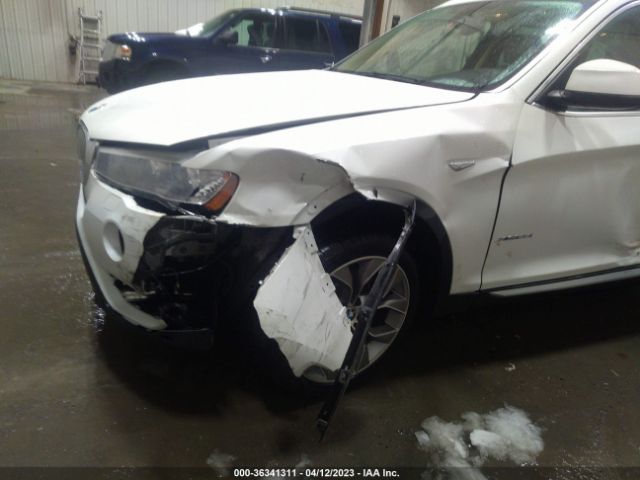 5UXWX9C5XH0D99272 BMW X3 Xdrive28i