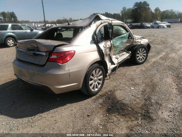 1C3CCBBG0EN106764 Chrysler 200 Touring