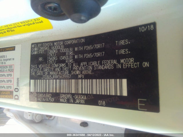 Toyota 4RUNNER SR5 2019 JTEBU5JRXK5635557 Image 9
