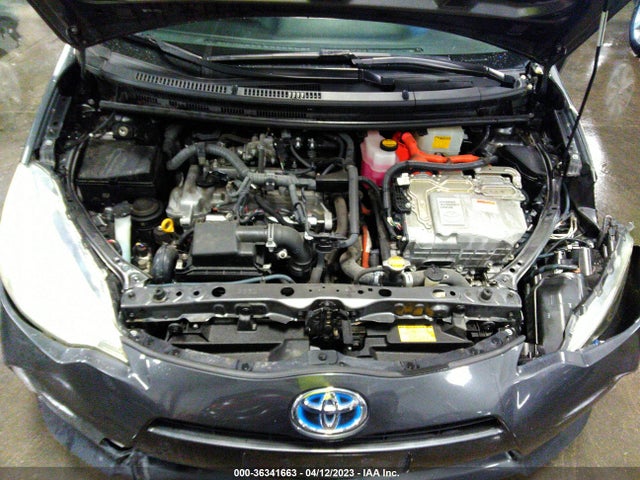 Toyota Prius C One/three/two/four 2014 JTDKDTB35E1067801 Image 10