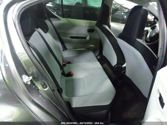 Toyota Prius C One/three/two/four 2014 JTDKDTB35E1067801 Image 8