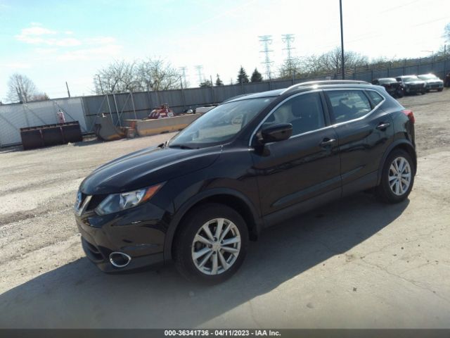 JN1BJ1CR8HW114832 Nissan Rogue Sport Sv