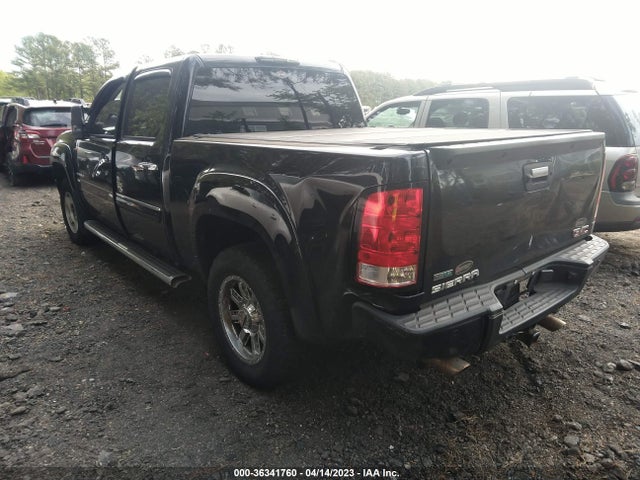 2011 GMC SIERRA 1500 DENALI VIN: 3GTP2XE21BG365930