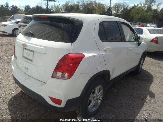 Chevrolet TRAX LS 2020 KL7CJKSB3LB339443 Image 4