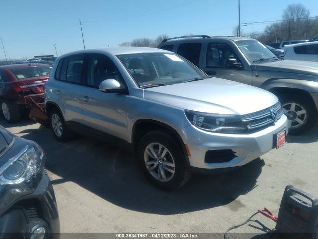 2013 VOLKSWAGEN TIGUAN S VIN: WVGAV3AX2DW624321