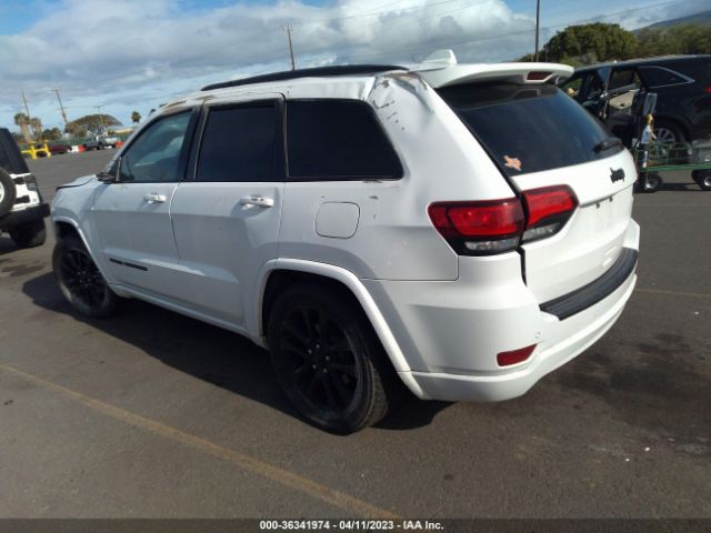 1C4RJEAG4HC956198 Jeep Grand Cherokee Altitude