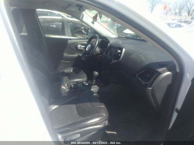 1C4PJMLB9LD594827 Jeep Cherokee Altitude