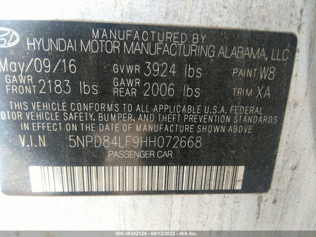 2017 HYUNDAI ELANTRA LIMITED VIN: 5NPD84LF9HH072668
