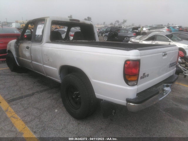 2000 MAZDA B-SERIES 2WD TRUCK SE/TROY LEE VIN: 4F4YR16V9YTM01341