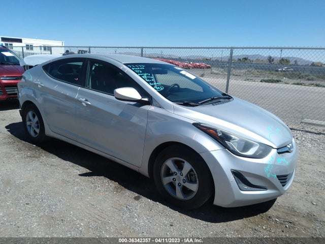 2015 5NPDH4AE8FH622921 main image