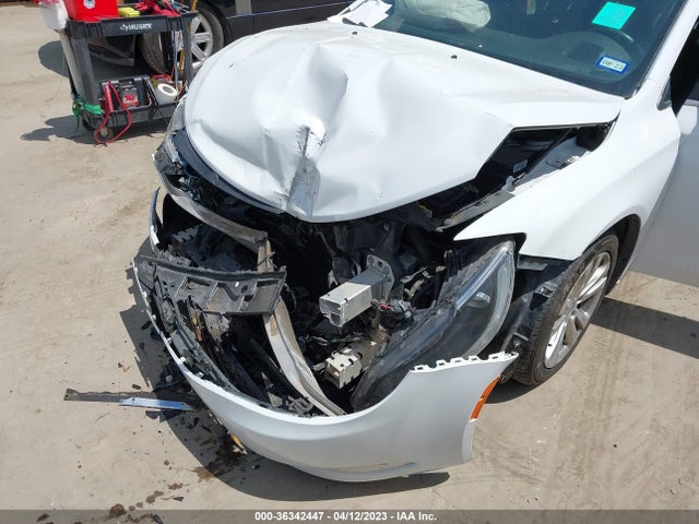 1C3CCCAG3GN148467 Chrysler 200 Limited