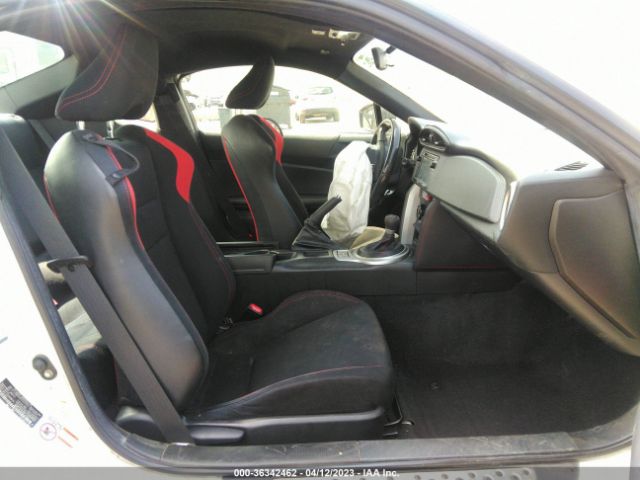 JF1ZNAA14F8707432 Scion FR-S