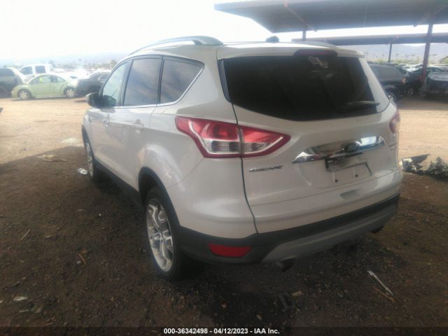 1FMCU9J95EUA92298 Ford Escape Titanium