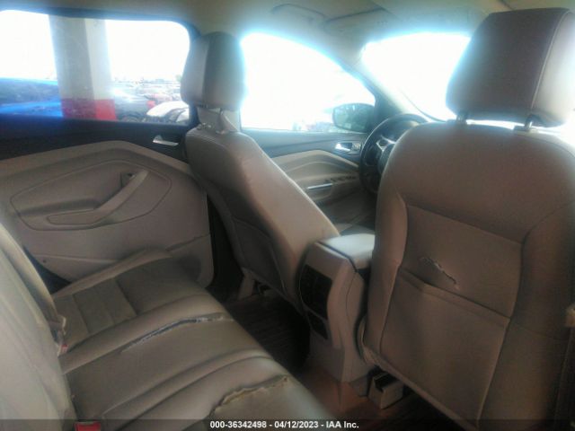 1FMCU9J95EUA92298 Ford Escape Titanium