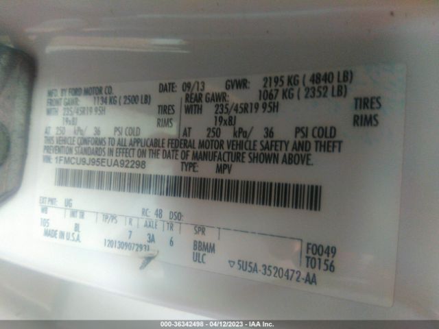 1FMCU9J95EUA92298 Ford Escape Titanium