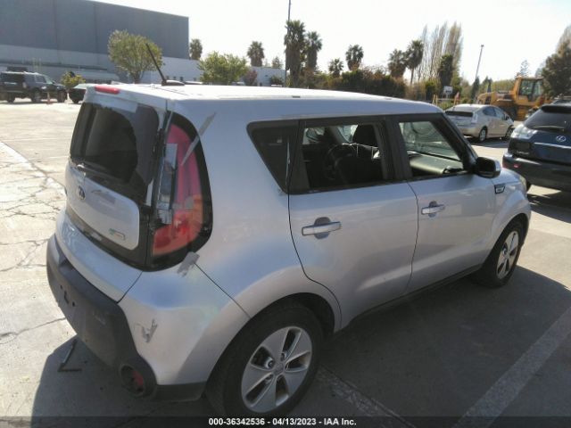 KNDJP3A57E7721748 KIA SOUL +