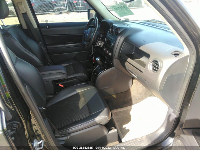 1C4NJPBA2GD711347 Jeep Patriot Sport Se