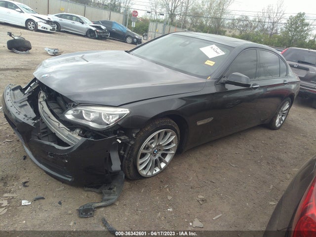 BMW 7 Series 750li 2014 WBAYE8C53ED135612 Image 2