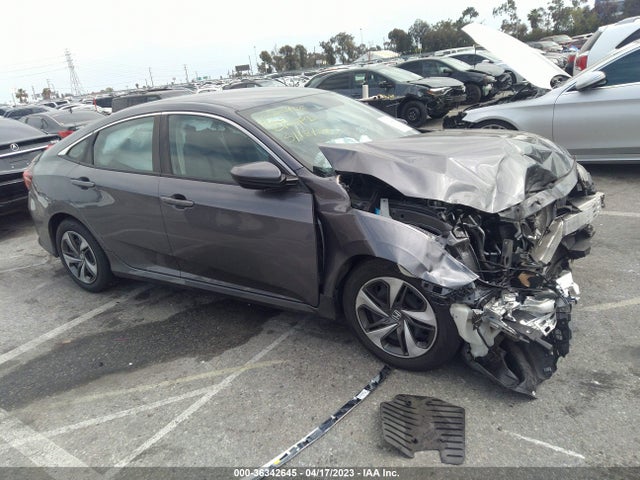 2019 19XFC2F68KE204564 main image
